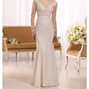 Essence of Australia long sleeve wedding gown style D2124